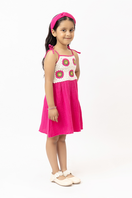 Sunbeam Twirl Pink – Double Gauze Cotton Crochet Panel Dress